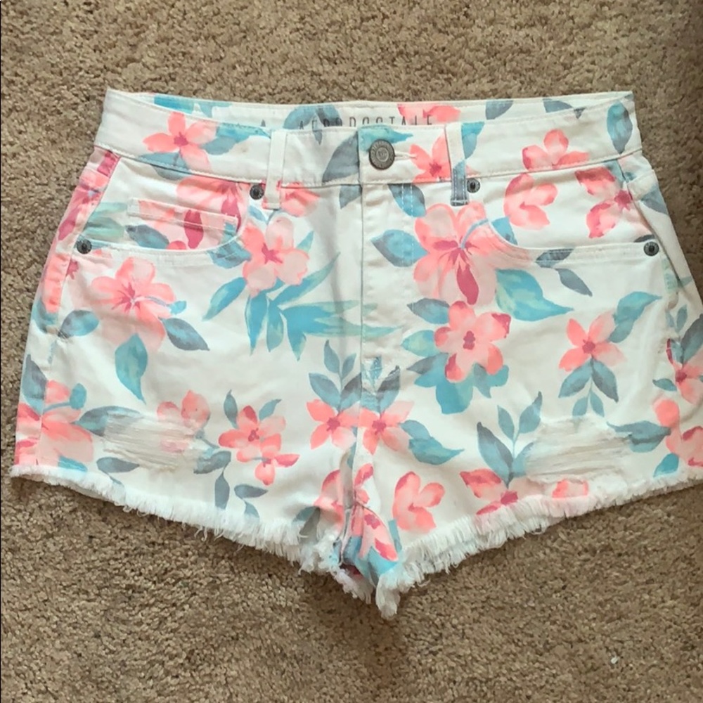 Aeropostale floral high waisted shorts
